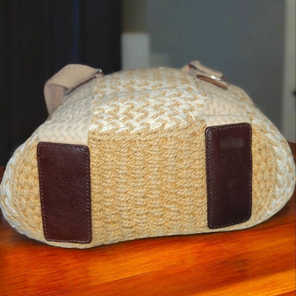 Brighton Buckle Jute Shoulder Bag
Cream and Brow - Picture 6 of 10